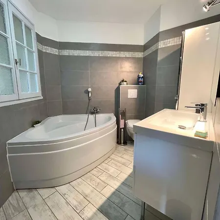 Apartament Bel Proche Du Centre Santa-Reparata-di-Balagna